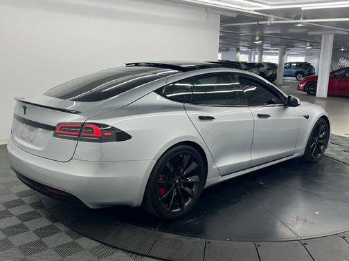 Silver Metallic 2017 Tesla Model S 75D
