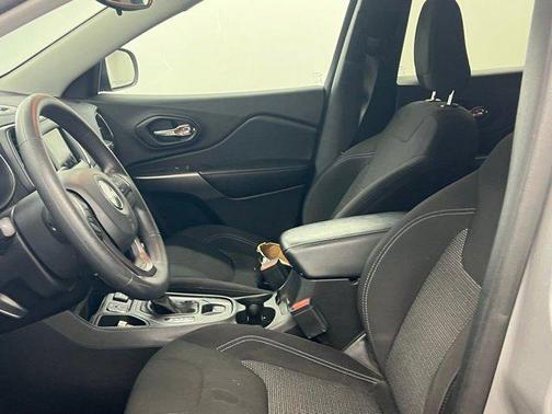 2021 Jeep Cherokee Latitude