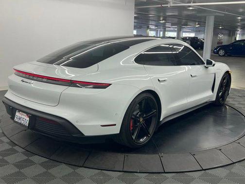 2020 Porsche Taycan 4S