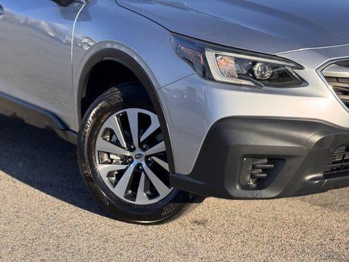 2021 Subaru Outback Base