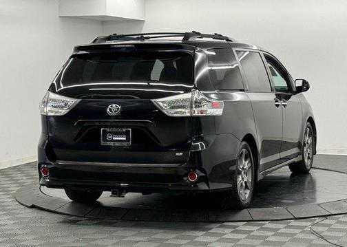 2015 Toyota Sienna SE Premium