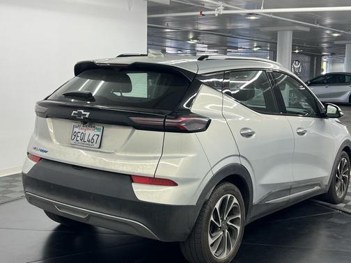 2022 Chevrolet Bolt EUV FWD Premier