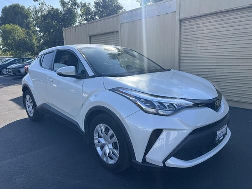 2021 Toyota C-HR LE