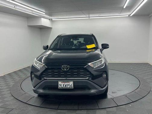 Midnight Black Metallic 2021 Toyota RAV4 XLE