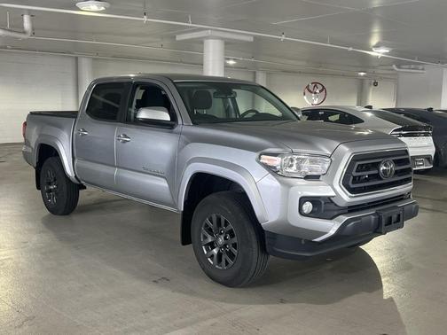 2022 Toyota Tacoma SR5