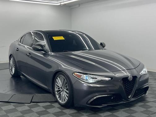 2017 Alfa Romeo Giulia Ti