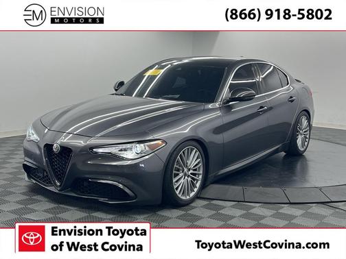 2017 Alfa Romeo Giulia Ti
