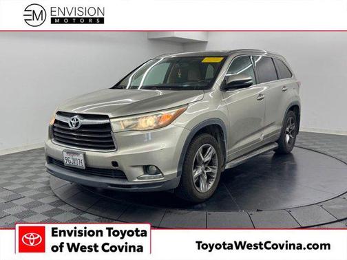 Creme Brulee Mica 2014 Toyota Highlander Limited