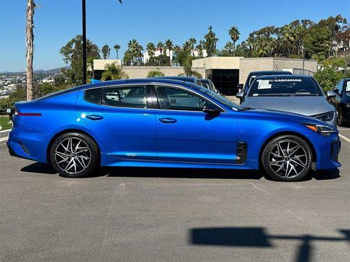 2023 Kia Stinger GT-Line
