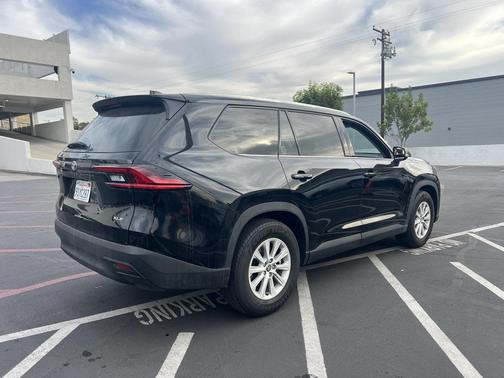 2025 Toyota Grand Highlander XLE