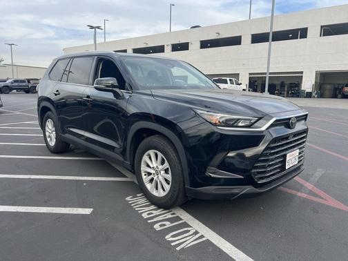 2025 Toyota Grand Highlander XLE
