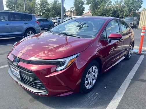 2025 Toyota Corolla Hybrid LE