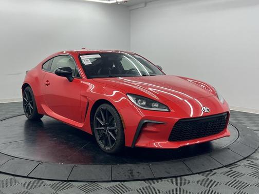2024 Toyota GR86 Premium