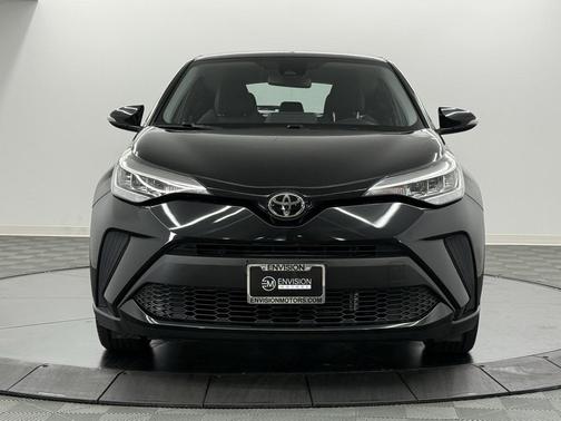 2021 Toyota C-HR LE