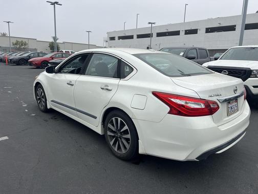 2016 Nissan Altima 2.5 SV