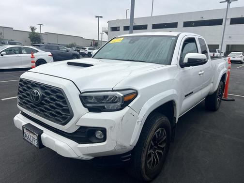 2023 Toyota Tacoma TRD Sport