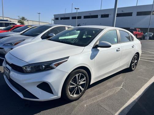 2022 Kia Forte LXS