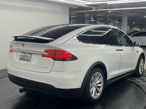 2020 Tesla Model X Long Range Dual Motor All-Wheel Drive