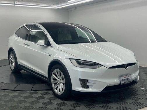 2020 Tesla Model X Long Range Dual Motor All-Wheel Drive