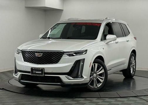 2023 Cadillac XT6 Premium Luxury FWD