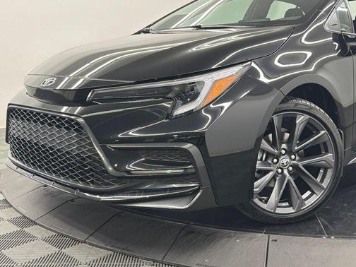 Midnight Black Metallic 2026 Toyota Corolla SE