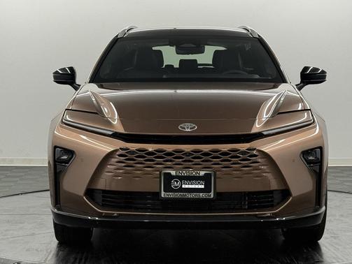 2026 Toyota Crown Signia Limited