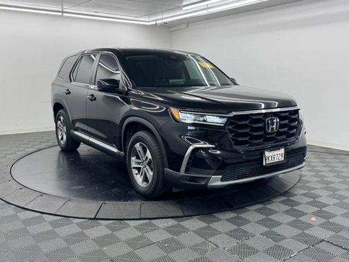 Crystal Black Pearl 2024 Honda Pilot EX-L