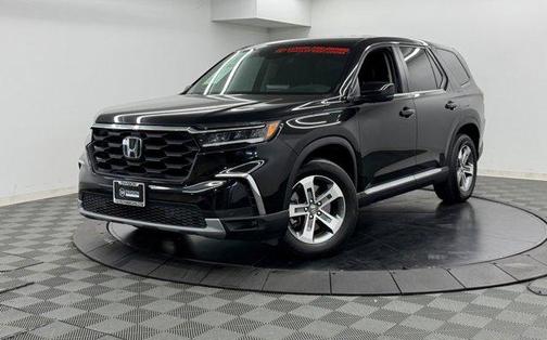 Crystal Black Pearl 2024 Honda Pilot EX-L