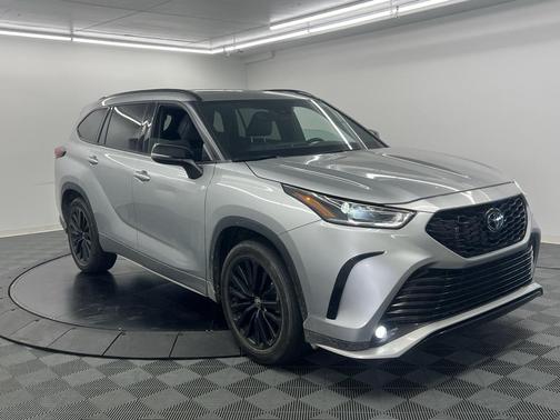 2024 Toyota Highlander XSE