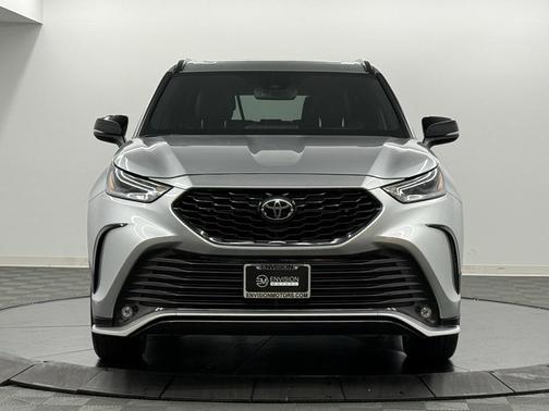 2024 Toyota Highlander XSE