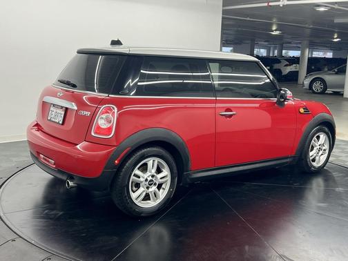 2013 MINI Hardtop Cooper