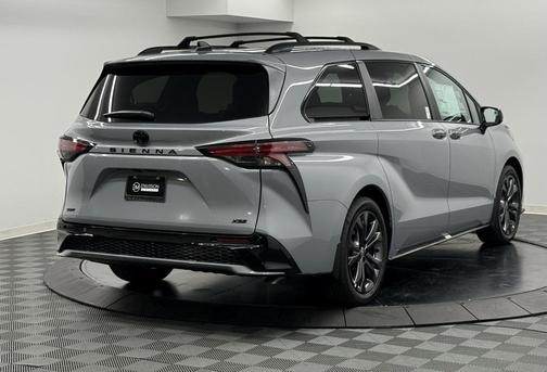 2026 Toyota Sienna XSE 7 Passenger