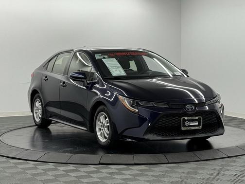 2022 Toyota Corolla Hybrid LE