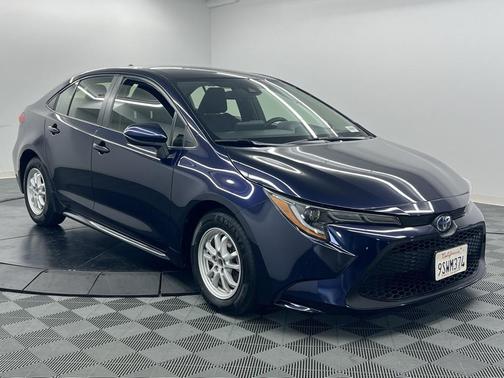 2022 Toyota Corolla Hybrid LE