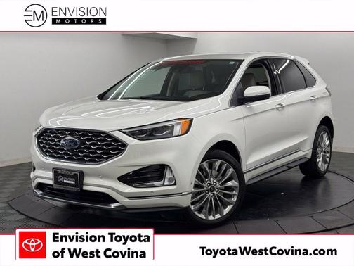 Star White Metallic Tri-Coat 2022 Ford Edge Titanium