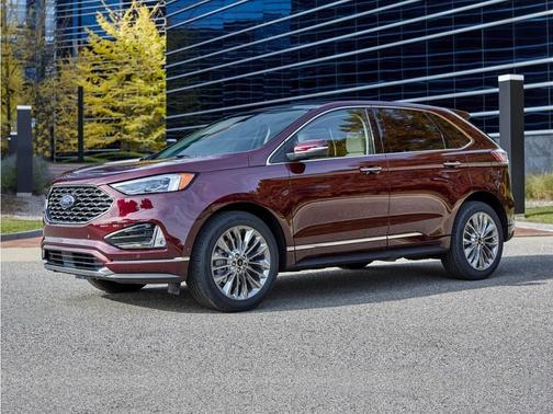 Star White Metallic Tri-Coat 2022 Ford Edge Titanium