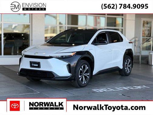 2024 Toyota bZ4X XLE