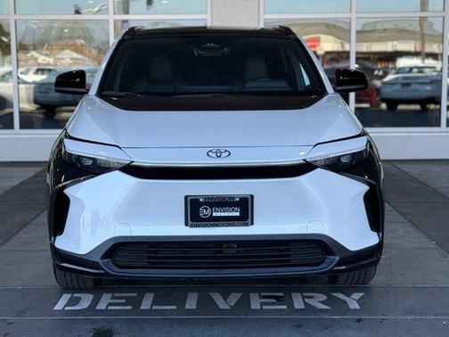 2024 Toyota bZ4X XLE