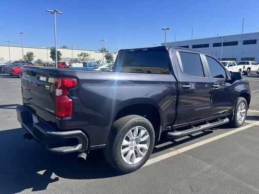 2022 Chevrolet Silverado 1500 Custom