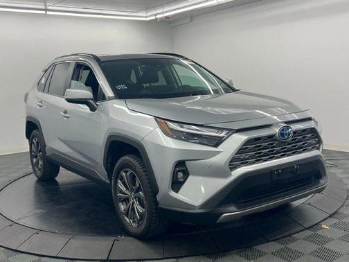 Silver Sky Metallic 2024 Toyota RAV4 Hybrid Limited