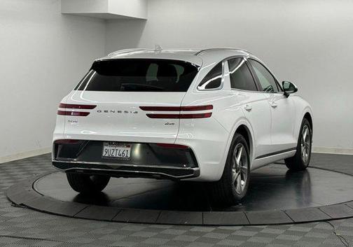 2026 Genesis GV70 2.5T Select