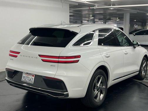 2026 Genesis GV70 2.5T Select