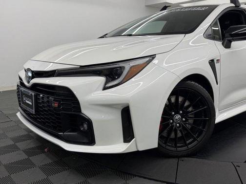 Ice Cap 2024 Toyota GR Corolla Core