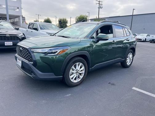 2023 Toyota Corolla Cross LE