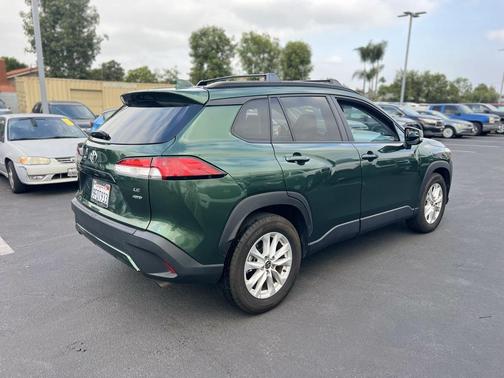 2023 Toyota Corolla Cross LE