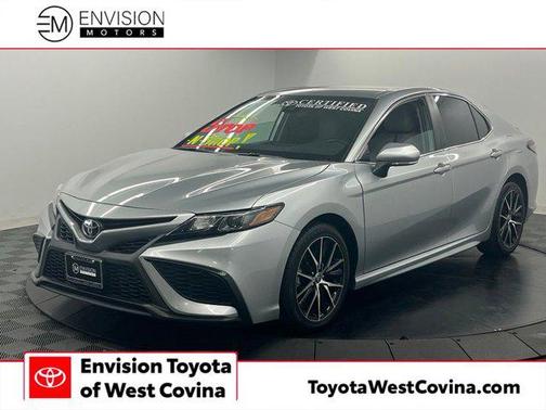 Celestial Silver Metallic 2022 Toyota Camry SE