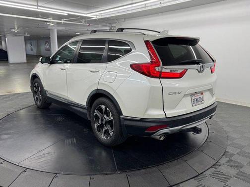 White Diamond Pearl 2018 Honda CR-V Touring