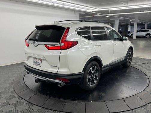 White Diamond Pearl 2018 Honda CR-V Touring