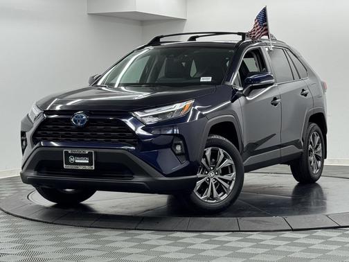 2024 Toyota RAV4 Hybrid XLE Premium