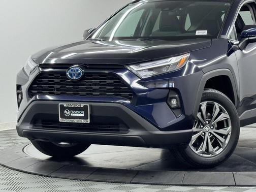2024 Toyota RAV4 Hybrid XLE Premium